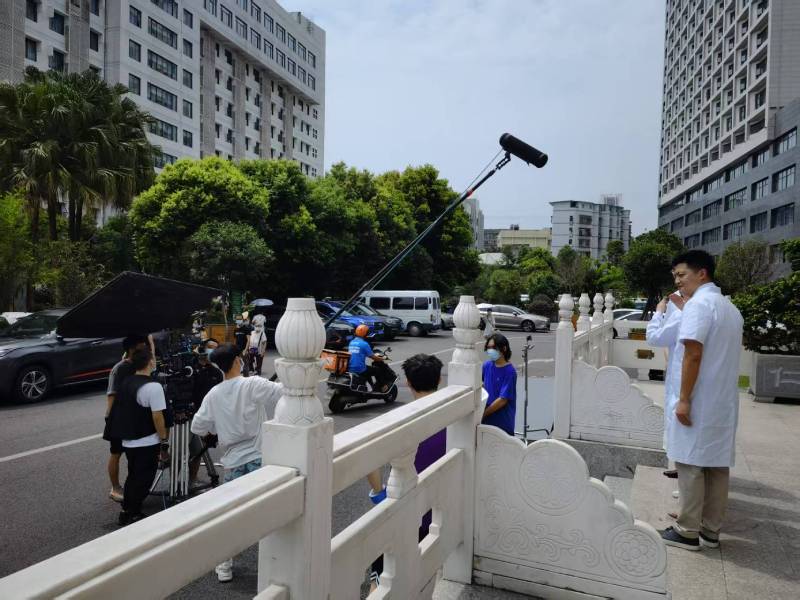 万秀区广告片拍摄公司低成本实现高规格制作的诀窍